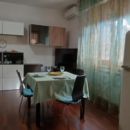La Rosa Di Apartment Livorno